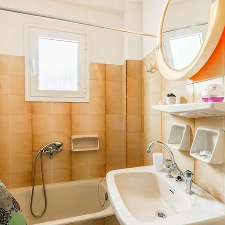 Apartament Cozycity2-bedroom For3 By Alecos *